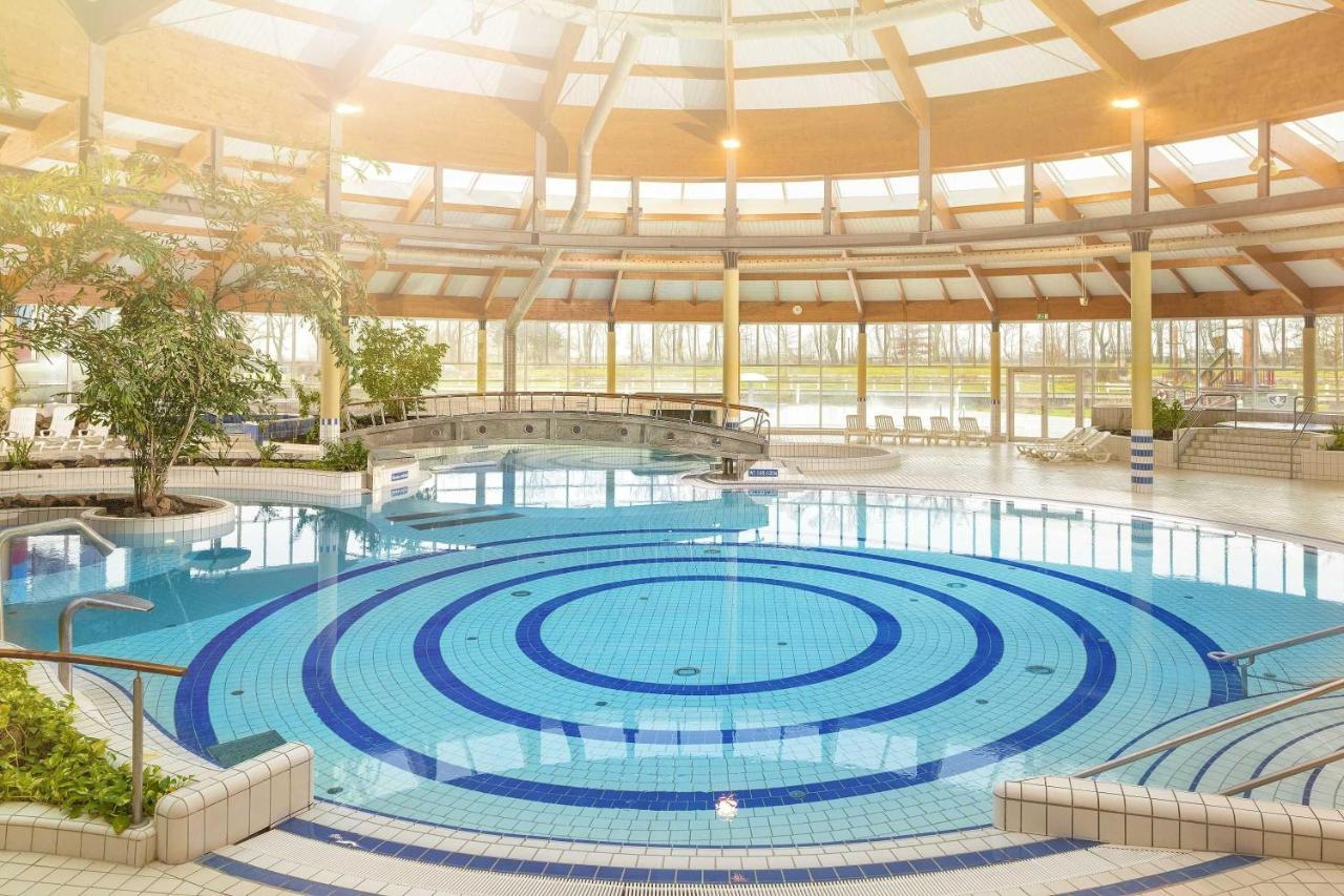 Terrasse, Gratis Nutzung Vom Ahoi Erlebnisbad Und Sauna In Sellin - Villa Karola Fewo 02 Goehren  Luaran gambar