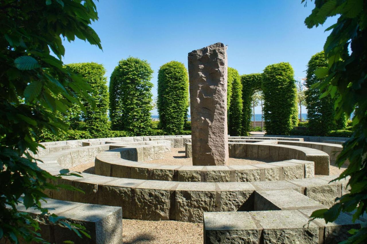 Terrasse, Gratis Nutzung Vom Ahoi Erlebnisbad Und Sauna In Sellin - Villa Karola Fewo 02 Goehren  Luaran gambar